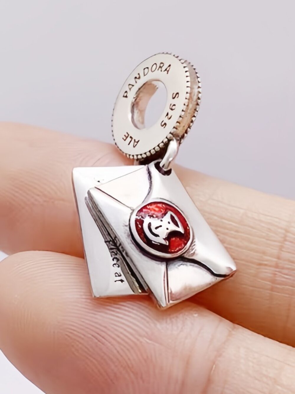 Pandora Harry Potter, Hogwarts Acceptance Letter Dangle Charm